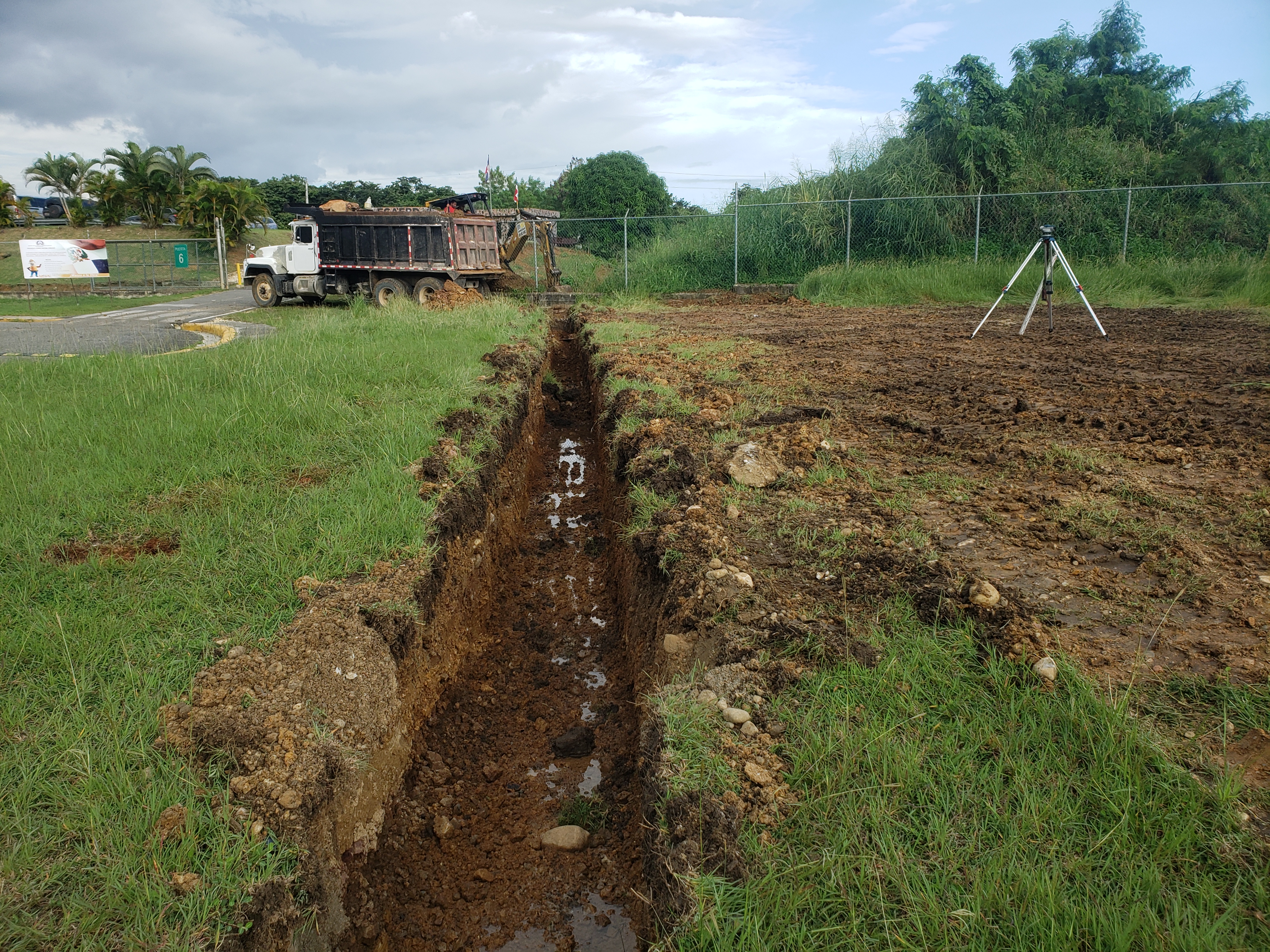 Reparaciones de Sistemas de Drenaje, Imbornales y Sépticos 12